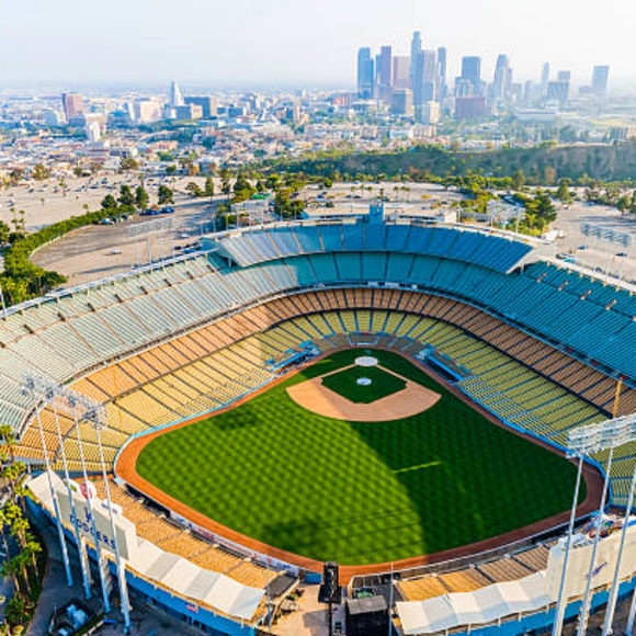 Meet your Posher, Andyy - Picture 1 of 4